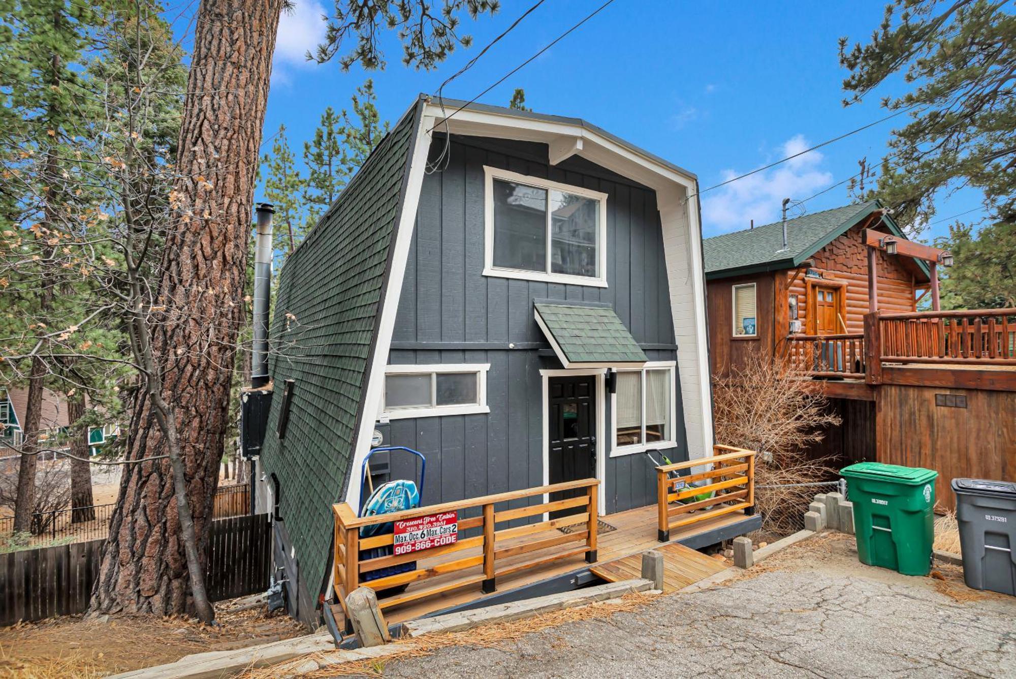 Cozy Crescent Tree Cabin Near Bear Mountain Big Bear Lake Exterior photo
