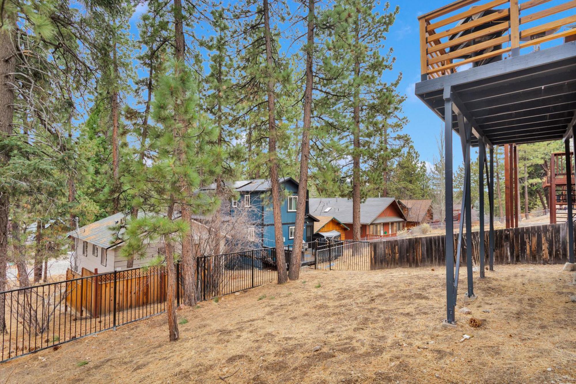 Cozy Crescent Tree Cabin Near Bear Mountain Big Bear Lake Exterior photo